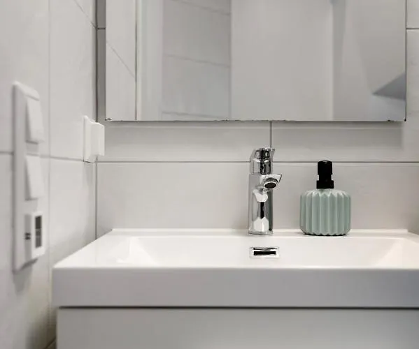 A Place To Stavanger, 2 *