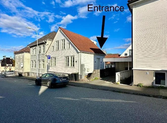 A Place To Stavanger, 2 *